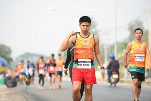 BIB: 40595
                            <button type="button" onclick="openModal(8806005)" class="btn btn-primary btn-sm float-right btn-popup" data-toggle="modal" data-target=".modal-high-quality">
                        <i class="fas fa-shopping-cart"></i> Add to Cart
                    </button>
                                            <button type="button" onclick="isThisMe(8806005, true)" class="btn btn-success btn-sm float-right btn-popup btn-isme hidden" data-toggle="tooltip" data-placement="bottom" title="นี่คือรูปของคุณใช่ไหม คลิกที่นี่เพื่อเอาเข้าอัลบั้ม">
                        <i class="fas fa-plus"></i> Add to album
                    </button>
                    <button type="button" onclick="isThisMe(8806005, false)" class="btn btn-warning btn-sm float-right btn-popup btn-isnotme hidden">
                        <i class="fas fa-ban"></i> Remove from album
                    </button>