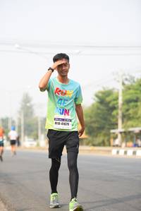 BIB: 41679
                            <button type="button" onclick="openModal(8635530)" class="btn btn-primary btn-sm float-right btn-popup" data-toggle="modal" data-target=".modal-high-quality">
                        <i class="fas fa-shopping-cart"></i> Add to Cart
                    </button>
                                            <button type="button" onclick="isThisMe(8635530, true)" class="btn btn-success btn-sm float-right btn-popup btn-isme hidden" data-toggle="tooltip" data-placement="bottom" title="นี่คือรูปของคุณใช่ไหม คลิกที่นี่เพื่อเอาเข้าอัลบั้ม">
                        <i class="fas fa-plus"></i> Add to album
                    </button>
                    <button type="button" onclick="isThisMe(8635530, false)" class="btn btn-warning btn-sm float-right btn-popup btn-isnotme hidden">
                        <i class="fas fa-ban"></i> Remove from album
                    </button>