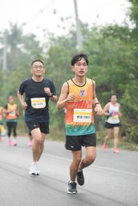 BIB: 1577, 17411
                            <button type="button" onclick="openModal(10238028)" class="btn btn-primary btn-sm float-right btn-popup" data-toggle="modal" data-target=".modal-high-quality">
                        <i class="fas fa-shopping-cart"></i> Add to Cart
                    </button>
                                            <button type="button" onclick="isThisMe(10238028, true)" class="btn btn-success btn-sm float-right btn-popup btn-isme hidden" data-toggle="tooltip" data-placement="bottom" title="นี่คือรูปของคุณใช่ไหม คลิกที่นี่เพื่อเอาเข้าอัลบั้ม">
                        <i class="fas fa-plus"></i> Add to album
                    </button>
                    <button type="button" onclick="isThisMe(10238028, false)" class="btn btn-warning btn-sm float-right btn-popup btn-isnotme hidden">
                        <i class="fas fa-ban"></i> Remove from album
                    </button>