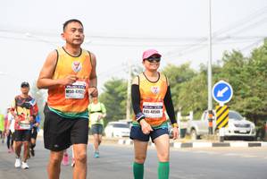 BIB: 47921, 40566
                            <button type="button" onclick="openModal(8805900)" class="btn btn-primary btn-sm float-right btn-popup" data-toggle="modal" data-target=".modal-high-quality">
                        <i class="fas fa-shopping-cart"></i> Add to Cart
                    </button>
                                            <button type="button" onclick="isThisMe(8805900, true)" class="btn btn-success btn-sm float-right btn-popup btn-isme hidden" data-toggle="tooltip" data-placement="bottom" title="นี่คือรูปของคุณใช่ไหม คลิกที่นี่เพื่อเอาเข้าอัลบั้ม">
                        <i class="fas fa-plus"></i> Add to album
                    </button>
                    <button type="button" onclick="isThisMe(8805900, false)" class="btn btn-warning btn-sm float-right btn-popup btn-isnotme hidden">
                        <i class="fas fa-ban"></i> Remove from album
                    </button>