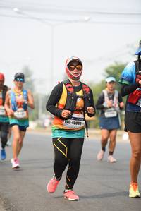 BIB: 40085
                            <button type="button" onclick="openModal(8839313)" class="btn btn-primary btn-sm float-right btn-popup" data-toggle="modal" data-target=".modal-high-quality">
                        <i class="fas fa-shopping-cart"></i> Add to Cart
                    </button>
                                            <button type="button" onclick="isThisMe(8839313, true)" class="btn btn-success btn-sm float-right btn-popup btn-isme hidden" data-toggle="tooltip" data-placement="bottom" title="นี่คือรูปของคุณใช่ไหม คลิกที่นี่เพื่อเอาเข้าอัลบั้ม">
                        <i class="fas fa-plus"></i> Add to album
                    </button>
                    <button type="button" onclick="isThisMe(8839313, false)" class="btn btn-warning btn-sm float-right btn-popup btn-isnotme hidden">
                        <i class="fas fa-ban"></i> Remove from album
                    </button>