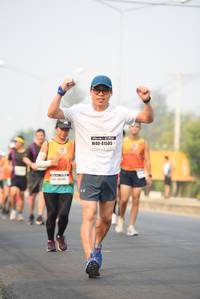 BIB: 17610, 20619, 120
                            <button type="button" onclick="openModal(7409607)" class="btn btn-primary btn-sm float-right btn-popup" data-toggle="modal" data-target=".modal-high-quality">
                        <i class="fas fa-shopping-cart"></i> Add to Cart
                    </button>
                                            <button type="button" onclick="isThisMe(7409607, true)" class="btn btn-success btn-sm float-right btn-popup btn-isme hidden" data-toggle="tooltip" data-placement="bottom" title="นี่คือรูปของคุณใช่ไหม คลิกที่นี่เพื่อเอาเข้าอัลบั้ม">
                        <i class="fas fa-plus"></i> Add to album
                    </button>
                    <button type="button" onclick="isThisMe(7409607, false)" class="btn btn-warning btn-sm float-right btn-popup btn-isnotme hidden">
                        <i class="fas fa-ban"></i> Remove from album
                    </button>