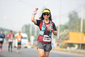 BIB: 40082
                            <button type="button" onclick="openModal(8609206)" class="btn btn-primary btn-sm float-right btn-popup" data-toggle="modal" data-target=".modal-high-quality">
                        <i class="fas fa-shopping-cart"></i> Add to Cart
                    </button>
                                            <button type="button" onclick="isThisMe(8609206, true)" class="btn btn-success btn-sm float-right btn-popup btn-isme hidden" data-toggle="tooltip" data-placement="bottom" title="นี่คือรูปของคุณใช่ไหม คลิกที่นี่เพื่อเอาเข้าอัลบั้ม">
                        <i class="fas fa-plus"></i> Add to album
                    </button>
                    <button type="button" onclick="isThisMe(8609206, false)" class="btn btn-warning btn-sm float-right btn-popup btn-isnotme hidden">
                        <i class="fas fa-ban"></i> Remove from album
                    </button>