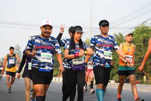BIB: 16911, 11125
                            <button type="button" onclick="openModal(7416773)" class="btn btn-primary btn-sm float-right btn-popup" data-toggle="modal" data-target=".modal-high-quality">
                        <i class="fas fa-shopping-cart"></i> Add to Cart
                    </button>
                                            <button type="button" onclick="isThisMe(7416773, true)" class="btn btn-success btn-sm float-right btn-popup btn-isme hidden" data-toggle="tooltip" data-placement="bottom" title="นี่คือรูปของคุณใช่ไหม คลิกที่นี่เพื่อเอาเข้าอัลบั้ม">
                        <i class="fas fa-plus"></i> Add to album
                    </button>
                    <button type="button" onclick="isThisMe(7416773, false)" class="btn btn-warning btn-sm float-right btn-popup btn-isnotme hidden">
                        <i class="fas fa-ban"></i> Remove from album
                    </button>