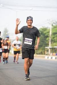 BIB: 48346
                            <button type="button" onclick="openModal(8811553)" class="btn btn-primary btn-sm float-right btn-popup" data-toggle="modal" data-target=".modal-high-quality">
                        <i class="fas fa-shopping-cart"></i> Add to Cart
                    </button>
                                            <button type="button" onclick="isThisMe(8811553, true)" class="btn btn-success btn-sm float-right btn-popup btn-isme hidden" data-toggle="tooltip" data-placement="bottom" title="นี่คือรูปของคุณใช่ไหม คลิกที่นี่เพื่อเอาเข้าอัลบั้ม">
                        <i class="fas fa-plus"></i> Add to album
                    </button>
                    <button type="button" onclick="isThisMe(8811553, false)" class="btn btn-warning btn-sm float-right btn-popup btn-isnotme hidden">
                        <i class="fas fa-ban"></i> Remove from album
                    </button>