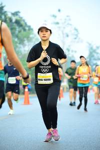 BIB: 2020, 16090
                            <button type="button" onclick="openModal(7287471)" class="btn btn-primary btn-sm float-right btn-popup" data-toggle="modal" data-target=".modal-high-quality">
                        <i class="fas fa-shopping-cart"></i> Add to Cart
                    </button>
                                            <button type="button" onclick="isThisMe(7287471, true)" class="btn btn-success btn-sm float-right btn-popup btn-isme hidden" data-toggle="tooltip" data-placement="bottom" title="นี่คือรูปของคุณใช่ไหม คลิกที่นี่เพื่อเอาเข้าอัลบั้ม">
                        <i class="fas fa-plus"></i> Add to album
                    </button>
                    <button type="button" onclick="isThisMe(7287471, false)" class="btn btn-warning btn-sm float-right btn-popup btn-isnotme hidden">
                        <i class="fas fa-ban"></i> Remove from album
                    </button>