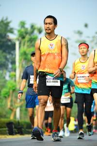 BIB: 41698
                            <button type="button" onclick="openModal(8039093)" class="btn btn-primary btn-sm float-right btn-popup" data-toggle="modal" data-target=".modal-high-quality">
                        <i class="fas fa-shopping-cart"></i> Add to Cart
                    </button>
                                            <button type="button" onclick="isThisMe(8039093, true)" class="btn btn-success btn-sm float-right btn-popup btn-isme hidden" data-toggle="tooltip" data-placement="bottom" title="นี่คือรูปของคุณใช่ไหม คลิกที่นี่เพื่อเอาเข้าอัลบั้ม">
                        <i class="fas fa-plus"></i> Add to album
                    </button>
                    <button type="button" onclick="isThisMe(8039093, false)" class="btn btn-warning btn-sm float-right btn-popup btn-isnotme hidden">
                        <i class="fas fa-ban"></i> Remove from album
                    </button>