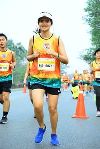 BIB: 11211, 16027
                            <button type="button" onclick="openModal(7287531)" class="btn btn-primary btn-sm float-right btn-popup" data-toggle="modal" data-target=".modal-high-quality">
                        <i class="fas fa-shopping-cart"></i> Add to Cart
                    </button>
                                            <button type="button" onclick="isThisMe(7287531, true)" class="btn btn-success btn-sm float-right btn-popup btn-isme hidden" data-toggle="tooltip" data-placement="bottom" title="นี่คือรูปของคุณใช่ไหม คลิกที่นี่เพื่อเอาเข้าอัลบั้ม">
                        <i class="fas fa-plus"></i> Add to album
                    </button>
                    <button type="button" onclick="isThisMe(7287531, false)" class="btn btn-warning btn-sm float-right btn-popup btn-isnotme hidden">
                        <i class="fas fa-ban"></i> Remove from album
                    </button>