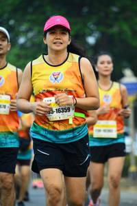 BIB: 570, 16359
                            <button type="button" onclick="openModal(7290695)" class="btn btn-primary btn-sm float-right btn-popup" data-toggle="modal" data-target=".modal-high-quality">
                        <i class="fas fa-shopping-cart"></i> Add to Cart
                    </button>
                                            <button type="button" onclick="isThisMe(7290695, true)" class="btn btn-success btn-sm float-right btn-popup btn-isme hidden" data-toggle="tooltip" data-placement="bottom" title="นี่คือรูปของคุณใช่ไหม คลิกที่นี่เพื่อเอาเข้าอัลบั้ม">
                        <i class="fas fa-plus"></i> Add to album
                    </button>
                    <button type="button" onclick="isThisMe(7290695, false)" class="btn btn-warning btn-sm float-right btn-popup btn-isnotme hidden">
                        <i class="fas fa-ban"></i> Remove from album
                    </button>