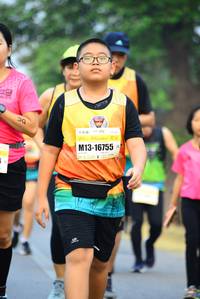 BIB: 16755
                            <button type="button" onclick="openModal(7285679)" class="btn btn-primary btn-sm float-right btn-popup" data-toggle="modal" data-target=".modal-high-quality">
                        <i class="fas fa-shopping-cart"></i> Add to Cart
                    </button>
                                            <button type="button" onclick="isThisMe(7285679, true)" class="btn btn-success btn-sm float-right btn-popup btn-isme hidden" data-toggle="tooltip" data-placement="bottom" title="นี่คือรูปของคุณใช่ไหม คลิกที่นี่เพื่อเอาเข้าอัลบั้ม">
                        <i class="fas fa-plus"></i> Add to album
                    </button>
                    <button type="button" onclick="isThisMe(7285679, false)" class="btn btn-warning btn-sm float-right btn-popup btn-isnotme hidden">
                        <i class="fas fa-ban"></i> Remove from album
                    </button>