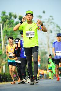 BIB: 46204
                            <button type="button" onclick="openModal(8036374)" class="btn btn-primary btn-sm float-right btn-popup" data-toggle="modal" data-target=".modal-high-quality">
                        <i class="fas fa-shopping-cart"></i> Add to Cart
                    </button>
                                            <button type="button" onclick="isThisMe(8036374, true)" class="btn btn-success btn-sm float-right btn-popup btn-isme hidden" data-toggle="tooltip" data-placement="bottom" title="นี่คือรูปของคุณใช่ไหม คลิกที่นี่เพื่อเอาเข้าอัลบั้ม">
                        <i class="fas fa-plus"></i> Add to album
                    </button>
                    <button type="button" onclick="isThisMe(8036374, false)" class="btn btn-warning btn-sm float-right btn-popup btn-isnotme hidden">
                        <i class="fas fa-ban"></i> Remove from album
                    </button>