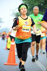BIB: 16220
                            <button type="button" onclick="openModal(7286322)" class="btn btn-primary btn-sm float-right btn-popup" data-toggle="modal" data-target=".modal-high-quality">
                        <i class="fas fa-shopping-cart"></i> Add to Cart
                    </button>
                                            <button type="button" onclick="isThisMe(7286322, true)" class="btn btn-success btn-sm float-right btn-popup btn-isme hidden" data-toggle="tooltip" data-placement="bottom" title="นี่คือรูปของคุณใช่ไหม คลิกที่นี่เพื่อเอาเข้าอัลบั้ม">
                        <i class="fas fa-plus"></i> Add to album
                    </button>
                    <button type="button" onclick="isThisMe(7286322, false)" class="btn btn-warning btn-sm float-right btn-popup btn-isnotme hidden">
                        <i class="fas fa-ban"></i> Remove from album
                    </button>