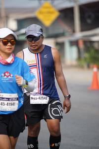 BIB: 42542, 41941
                            <button type="button" onclick="openModal(7521062)" class="btn btn-primary btn-sm float-right btn-popup" data-toggle="modal" data-target=".modal-high-quality">
                        <i class="fas fa-shopping-cart"></i> Add to Cart
                    </button>
                                            <button type="button" onclick="isThisMe(7521062, true)" class="btn btn-success btn-sm float-right btn-popup btn-isme hidden" data-toggle="tooltip" data-placement="bottom" title="นี่คือรูปของคุณใช่ไหม คลิกที่นี่เพื่อเอาเข้าอัลบั้ม">
                        <i class="fas fa-plus"></i> Add to album
                    </button>
                    <button type="button" onclick="isThisMe(7521062, false)" class="btn btn-warning btn-sm float-right btn-popup btn-isnotme hidden">
                        <i class="fas fa-ban"></i> Remove from album
                    </button>