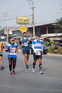 BIB: 402, 0324
                            <button type="button" onclick="openModal(7554572)" class="btn btn-primary btn-sm float-right btn-popup" data-toggle="modal" data-target=".modal-high-quality">
                        <i class="fas fa-shopping-cart"></i> Add to Cart
                    </button>
                                            <button type="button" onclick="isThisMe(7554572, true)" class="btn btn-success btn-sm float-right btn-popup btn-isme hidden" data-toggle="tooltip" data-placement="bottom" title="นี่คือรูปของคุณใช่ไหม คลิกที่นี่เพื่อเอาเข้าอัลบั้ม">
                        <i class="fas fa-plus"></i> Add to album
                    </button>
                    <button type="button" onclick="isThisMe(7554572, false)" class="btn btn-warning btn-sm float-right btn-popup btn-isnotme hidden">
                        <i class="fas fa-ban"></i> Remove from album
                    </button>