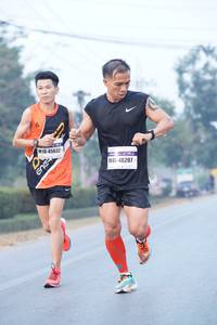 BIB: 47178, 45499
                            <button type="button" onclick="openModal(7990524)" class="btn btn-primary btn-sm float-right btn-popup" data-toggle="modal" data-target=".modal-high-quality">
                        <i class="fas fa-shopping-cart"></i> Add to Cart
                    </button>
                                            <button type="button" onclick="isThisMe(7990524, true)" class="btn btn-success btn-sm float-right btn-popup btn-isme hidden" data-toggle="tooltip" data-placement="bottom" title="นี่คือรูปของคุณใช่ไหม คลิกที่นี่เพื่อเอาเข้าอัลบั้ม">
                        <i class="fas fa-plus"></i> Add to album
                    </button>
                    <button type="button" onclick="isThisMe(7990524, false)" class="btn btn-warning btn-sm float-right btn-popup btn-isnotme hidden">
                        <i class="fas fa-ban"></i> Remove from album
                    </button>