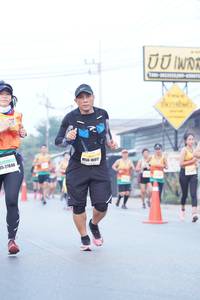 BIB: 40063
                            <button type="button" onclick="openModal(7916332)" class="btn btn-primary btn-sm float-right btn-popup" data-toggle="modal" data-target=".modal-high-quality">
                        <i class="fas fa-shopping-cart"></i> Add to Cart
                    </button>
                                            <button type="button" onclick="isThisMe(7916332, true)" class="btn btn-success btn-sm float-right btn-popup btn-isme hidden" data-toggle="tooltip" data-placement="bottom" title="นี่คือรูปของคุณใช่ไหม คลิกที่นี่เพื่อเอาเข้าอัลบั้ม">
                        <i class="fas fa-plus"></i> Add to album
                    </button>
                    <button type="button" onclick="isThisMe(7916332, false)" class="btn btn-warning btn-sm float-right btn-popup btn-isnotme hidden">
                        <i class="fas fa-ban"></i> Remove from album
                    </button>