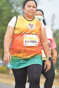 BIB: 4241
                            <button type="button" onclick="openModal(10360557)" class="btn btn-primary btn-sm float-right btn-popup" data-toggle="modal" data-target=".modal-high-quality">
                        <i class="fas fa-shopping-cart"></i> Add to Cart
                    </button>
                                            <button type="button" onclick="isThisMe(10360557, true)" class="btn btn-success btn-sm float-right btn-popup btn-isme hidden" data-toggle="tooltip" data-placement="bottom" title="นี่คือรูปของคุณใช่ไหม คลิกที่นี่เพื่อเอาเข้าอัลบั้ม">
                        <i class="fas fa-plus"></i> Add to album
                    </button>
                    <button type="button" onclick="isThisMe(10360557, false)" class="btn btn-warning btn-sm float-right btn-popup btn-isnotme hidden">
                        <i class="fas fa-ban"></i> Remove from album
                    </button>