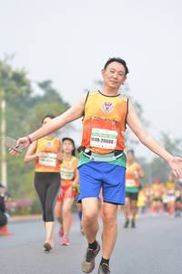 BIB: 40010, 4520
                            <button type="button" onclick="openModal(10334734)" class="btn btn-primary btn-sm float-right btn-popup" data-toggle="modal" data-target=".modal-high-quality">
                        <i class="fas fa-shopping-cart"></i> Add to Cart
                    </button>
                                            <button type="button" onclick="isThisMe(10334734, true)" class="btn btn-success btn-sm float-right btn-popup btn-isme hidden" data-toggle="tooltip" data-placement="bottom" title="นี่คือรูปของคุณใช่ไหม คลิกที่นี่เพื่อเอาเข้าอัลบั้ม">
                        <i class="fas fa-plus"></i> Add to album
                    </button>
                    <button type="button" onclick="isThisMe(10334734, false)" class="btn btn-warning btn-sm float-right btn-popup btn-isnotme hidden">
                        <i class="fas fa-ban"></i> Remove from album
                    </button>