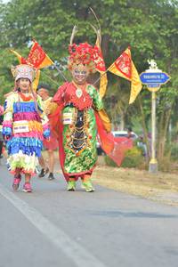 BIB: 42654
                            <button type="button" onclick="openModal(10334846)" class="btn btn-primary btn-sm float-right btn-popup" data-toggle="modal" data-target=".modal-high-quality">
                        <i class="fas fa-shopping-cart"></i> Add to Cart
                    </button>
                                            <button type="button" onclick="isThisMe(10334846, true)" class="btn btn-success btn-sm float-right btn-popup btn-isme hidden" data-toggle="tooltip" data-placement="bottom" title="นี่คือรูปของคุณใช่ไหม คลิกที่นี่เพื่อเอาเข้าอัลบั้ม">
                        <i class="fas fa-plus"></i> Add to album
                    </button>
                    <button type="button" onclick="isThisMe(10334846, false)" class="btn btn-warning btn-sm float-right btn-popup btn-isnotme hidden">
                        <i class="fas fa-ban"></i> Remove from album
                    </button>