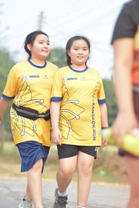 BIB: 830
                            <button type="button" onclick="openModal(10332292)" class="btn btn-primary btn-sm float-right btn-popup" data-toggle="modal" data-target=".modal-high-quality">
                        <i class="fas fa-shopping-cart"></i> Add to Cart
                    </button>
                                            <button type="button" onclick="isThisMe(10332292, true)" class="btn btn-success btn-sm float-right btn-popup btn-isme hidden" data-toggle="tooltip" data-placement="bottom" title="นี่คือรูปของคุณใช่ไหม คลิกที่นี่เพื่อเอาเข้าอัลบั้ม">
                        <i class="fas fa-plus"></i> Add to album
                    </button>
                    <button type="button" onclick="isThisMe(10332292, false)" class="btn btn-warning btn-sm float-right btn-popup btn-isnotme hidden">
                        <i class="fas fa-ban"></i> Remove from album
                    </button>