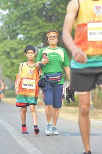 BIB: 41040
                            <button type="button" onclick="openModal(10330549)" class="btn btn-primary btn-sm float-right btn-popup" data-toggle="modal" data-target=".modal-high-quality">
                        <i class="fas fa-shopping-cart"></i> Add to Cart
                    </button>
                                            <button type="button" onclick="isThisMe(10330549, true)" class="btn btn-success btn-sm float-right btn-popup btn-isme hidden" data-toggle="tooltip" data-placement="bottom" title="นี่คือรูปของคุณใช่ไหม คลิกที่นี่เพื่อเอาเข้าอัลบั้ม">
                        <i class="fas fa-plus"></i> Add to album
                    </button>
                    <button type="button" onclick="isThisMe(10330549, false)" class="btn btn-warning btn-sm float-right btn-popup btn-isnotme hidden">
                        <i class="fas fa-ban"></i> Remove from album
                    </button>