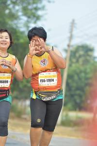 BIB: 40382, 931
                            <button type="button" onclick="openModal(10334290)" class="btn btn-primary btn-sm float-right btn-popup" data-toggle="modal" data-target=".modal-high-quality">
                        <i class="fas fa-shopping-cart"></i> Add to Cart
                    </button>
                                            <button type="button" onclick="isThisMe(10334290, true)" class="btn btn-success btn-sm float-right btn-popup btn-isme hidden" data-toggle="tooltip" data-placement="bottom" title="นี่คือรูปของคุณใช่ไหม คลิกที่นี่เพื่อเอาเข้าอัลบั้ม">
                        <i class="fas fa-plus"></i> Add to album
                    </button>
                    <button type="button" onclick="isThisMe(10334290, false)" class="btn btn-warning btn-sm float-right btn-popup btn-isnotme hidden">
                        <i class="fas fa-ban"></i> Remove from album
                    </button>