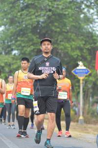 BIB: 763
                            <button type="button" onclick="openModal(9580047)" class="btn btn-primary btn-sm float-right btn-popup" data-toggle="modal" data-target=".modal-high-quality">
                        <i class="fas fa-shopping-cart"></i> Add to Cart
                    </button>
                                            <button type="button" onclick="isThisMe(9580047, true)" class="btn btn-success btn-sm float-right btn-popup btn-isme hidden" data-toggle="tooltip" data-placement="bottom" title="นี่คือรูปของคุณใช่ไหม คลิกที่นี่เพื่อเอาเข้าอัลบั้ม">
                        <i class="fas fa-plus"></i> Add to album
                    </button>
                    <button type="button" onclick="isThisMe(9580047, false)" class="btn btn-warning btn-sm float-right btn-popup btn-isnotme hidden">
                        <i class="fas fa-ban"></i> Remove from album
                    </button>
