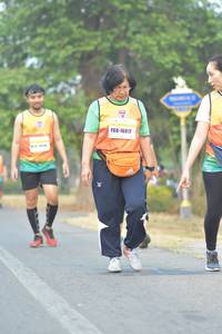 BIB: 40922
                            <button type="button" onclick="openModal(10329314)" class="btn btn-primary btn-sm float-right btn-popup" data-toggle="modal" data-target=".modal-high-quality">
                        <i class="fas fa-shopping-cart"></i> Add to Cart
                    </button>
                                            <button type="button" onclick="isThisMe(10329314, true)" class="btn btn-success btn-sm float-right btn-popup btn-isme hidden" data-toggle="tooltip" data-placement="bottom" title="นี่คือรูปของคุณใช่ไหม คลิกที่นี่เพื่อเอาเข้าอัลบั้ม">
                        <i class="fas fa-plus"></i> Add to album
                    </button>
                    <button type="button" onclick="isThisMe(10329314, false)" class="btn btn-warning btn-sm float-right btn-popup btn-isnotme hidden">
                        <i class="fas fa-ban"></i> Remove from album
                    </button>