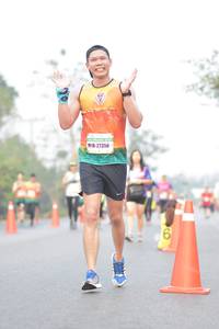 BIB: 425, 45223
                            <button type="button" onclick="openModal(10330920)" class="btn btn-primary btn-sm float-right btn-popup" data-toggle="modal" data-target=".modal-high-quality">
                        <i class="fas fa-shopping-cart"></i> Add to Cart
                    </button>
                                            <button type="button" onclick="isThisMe(10330920, true)" class="btn btn-success btn-sm float-right btn-popup btn-isme hidden" data-toggle="tooltip" data-placement="bottom" title="นี่คือรูปของคุณใช่ไหม คลิกที่นี่เพื่อเอาเข้าอัลบั้ม">
                        <i class="fas fa-plus"></i> Add to album
                    </button>
                    <button type="button" onclick="isThisMe(10330920, false)" class="btn btn-warning btn-sm float-right btn-popup btn-isnotme hidden">
                        <i class="fas fa-ban"></i> Remove from album
                    </button>