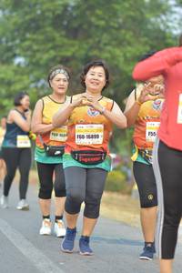 BIB: 41941
                            <button type="button" onclick="openModal(10334256)" class="btn btn-primary btn-sm float-right btn-popup" data-toggle="modal" data-target=".modal-high-quality">
                        <i class="fas fa-shopping-cart"></i> Add to Cart
                    </button>
                                            <button type="button" onclick="isThisMe(10334256, true)" class="btn btn-success btn-sm float-right btn-popup btn-isme hidden" data-toggle="tooltip" data-placement="bottom" title="นี่คือรูปของคุณใช่ไหม คลิกที่นี่เพื่อเอาเข้าอัลบั้ม">
                        <i class="fas fa-plus"></i> Add to album
                    </button>
                    <button type="button" onclick="isThisMe(10334256, false)" class="btn btn-warning btn-sm float-right btn-popup btn-isnotme hidden">
                        <i class="fas fa-ban"></i> Remove from album
                    </button>