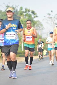 BIB: 42540, 41974
                            <button type="button" onclick="openModal(8192044)" class="btn btn-primary btn-sm float-right btn-popup" data-toggle="modal" data-target=".modal-high-quality">
                        <i class="fas fa-shopping-cart"></i> Add to Cart
                    </button>
                                            <button type="button" onclick="isThisMe(8192044, true)" class="btn btn-success btn-sm float-right btn-popup btn-isme hidden" data-toggle="tooltip" data-placement="bottom" title="นี่คือรูปของคุณใช่ไหม คลิกที่นี่เพื่อเอาเข้าอัลบั้ม">
                        <i class="fas fa-plus"></i> Add to album
                    </button>
                    <button type="button" onclick="isThisMe(8192044, false)" class="btn btn-warning btn-sm float-right btn-popup btn-isnotme hidden">
                        <i class="fas fa-ban"></i> Remove from album
                    </button>