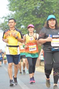 BIB: 45807, 47584, 30404
                            <button type="button" onclick="openModal(10330485)" class="btn btn-primary btn-sm float-right btn-popup" data-toggle="modal" data-target=".modal-high-quality">
                        <i class="fas fa-shopping-cart"></i> Add to Cart
                    </button>
                                            <button type="button" onclick="isThisMe(10330485, true)" class="btn btn-success btn-sm float-right btn-popup btn-isme hidden" data-toggle="tooltip" data-placement="bottom" title="นี่คือรูปของคุณใช่ไหม คลิกที่นี่เพื่อเอาเข้าอัลบั้ม">
                        <i class="fas fa-plus"></i> Add to album
                    </button>
                    <button type="button" onclick="isThisMe(10330485, false)" class="btn btn-warning btn-sm float-right btn-popup btn-isnotme hidden">
                        <i class="fas fa-ban"></i> Remove from album
                    </button>