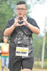 BIB: 40430, 47097, 45816
                            <button type="button" onclick="openModal(10330825)" class="btn btn-primary btn-sm float-right btn-popup" data-toggle="modal" data-target=".modal-high-quality">
                        <i class="fas fa-shopping-cart"></i> Add to Cart
                    </button>
                                            <button type="button" onclick="isThisMe(10330825, true)" class="btn btn-success btn-sm float-right btn-popup btn-isme hidden" data-toggle="tooltip" data-placement="bottom" title="นี่คือรูปของคุณใช่ไหม คลิกที่นี่เพื่อเอาเข้าอัลบั้ม">
                        <i class="fas fa-plus"></i> Add to album
                    </button>
                    <button type="button" onclick="isThisMe(10330825, false)" class="btn btn-warning btn-sm float-right btn-popup btn-isnotme hidden">
                        <i class="fas fa-ban"></i> Remove from album
                    </button>