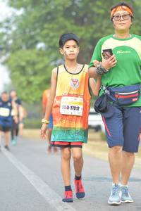 BIB: 46891, 45993
                            <button type="button" onclick="openModal(10330579)" class="btn btn-primary btn-sm float-right btn-popup" data-toggle="modal" data-target=".modal-high-quality">
                        <i class="fas fa-shopping-cart"></i> Add to Cart
                    </button>
                                            <button type="button" onclick="isThisMe(10330579, true)" class="btn btn-success btn-sm float-right btn-popup btn-isme hidden" data-toggle="tooltip" data-placement="bottom" title="นี่คือรูปของคุณใช่ไหม คลิกที่นี่เพื่อเอาเข้าอัลบั้ม">
                        <i class="fas fa-plus"></i> Add to album
                    </button>
                    <button type="button" onclick="isThisMe(10330579, false)" class="btn btn-warning btn-sm float-right btn-popup btn-isnotme hidden">
                        <i class="fas fa-ban"></i> Remove from album
                    </button>