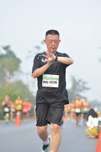 BIB: 4851
                            <button type="button" onclick="openModal(10334091)" class="btn btn-primary btn-sm float-right btn-popup" data-toggle="modal" data-target=".modal-high-quality">
                        <i class="fas fa-shopping-cart"></i> Add to Cart
                    </button>
                                            <button type="button" onclick="isThisMe(10334091, true)" class="btn btn-success btn-sm float-right btn-popup btn-isme hidden" data-toggle="tooltip" data-placement="bottom" title="นี่คือรูปของคุณใช่ไหม คลิกที่นี่เพื่อเอาเข้าอัลบั้ม">
                        <i class="fas fa-plus"></i> Add to album
                    </button>
                    <button type="button" onclick="isThisMe(10334091, false)" class="btn btn-warning btn-sm float-right btn-popup btn-isnotme hidden">
                        <i class="fas fa-ban"></i> Remove from album
                    </button>