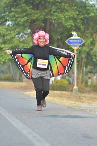 BIB: 41097
                            <button type="button" onclick="openModal(10360412)" class="btn btn-primary btn-sm float-right btn-popup" data-toggle="modal" data-target=".modal-high-quality">
                        <i class="fas fa-shopping-cart"></i> Add to Cart
                    </button>
                                            <button type="button" onclick="isThisMe(10360412, true)" class="btn btn-success btn-sm float-right btn-popup btn-isme hidden" data-toggle="tooltip" data-placement="bottom" title="นี่คือรูปของคุณใช่ไหม คลิกที่นี่เพื่อเอาเข้าอัลบั้ม">
                        <i class="fas fa-plus"></i> Add to album
                    </button>
                    <button type="button" onclick="isThisMe(10360412, false)" class="btn btn-warning btn-sm float-right btn-popup btn-isnotme hidden">
                        <i class="fas fa-ban"></i> Remove from album
                    </button>