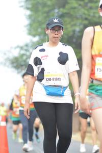 BIB: 81013
                            <button type="button" onclick="openModal(9543023)" class="btn btn-primary btn-sm float-right btn-popup" data-toggle="modal" data-target=".modal-high-quality">
                        <i class="fas fa-shopping-cart"></i> Add to Cart
                    </button>
                                            <button type="button" onclick="isThisMe(9543023, true)" class="btn btn-success btn-sm float-right btn-popup btn-isme hidden" data-toggle="tooltip" data-placement="bottom" title="นี่คือรูปของคุณใช่ไหม คลิกที่นี่เพื่อเอาเข้าอัลบั้ม">
                        <i class="fas fa-plus"></i> Add to album
                    </button>
                    <button type="button" onclick="isThisMe(9543023, false)" class="btn btn-warning btn-sm float-right btn-popup btn-isnotme hidden">
                        <i class="fas fa-ban"></i> Remove from album
                    </button>