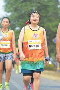 BIB: 10412, 16322
                            <button type="button" onclick="openModal(9551092)" class="btn btn-primary btn-sm float-right btn-popup" data-toggle="modal" data-target=".modal-high-quality">
                        <i class="fas fa-shopping-cart"></i> Add to Cart
                    </button>
                                            <button type="button" onclick="isThisMe(9551092, true)" class="btn btn-success btn-sm float-right btn-popup btn-isme hidden" data-toggle="tooltip" data-placement="bottom" title="นี่คือรูปของคุณใช่ไหม คลิกที่นี่เพื่อเอาเข้าอัลบั้ม">
                        <i class="fas fa-plus"></i> Add to album
                    </button>
                    <button type="button" onclick="isThisMe(9551092, false)" class="btn btn-warning btn-sm float-right btn-popup btn-isnotme hidden">
                        <i class="fas fa-ban"></i> Remove from album
                    </button>