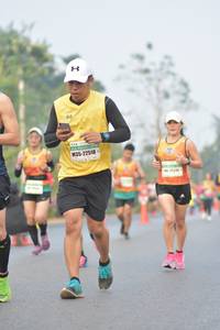 BIB: 8400
                            <button type="button" onclick="openModal(10334581)" class="btn btn-primary btn-sm float-right btn-popup" data-toggle="modal" data-target=".modal-high-quality">
                        <i class="fas fa-shopping-cart"></i> Add to Cart
                    </button>
                                            <button type="button" onclick="isThisMe(10334581, true)" class="btn btn-success btn-sm float-right btn-popup btn-isme hidden" data-toggle="tooltip" data-placement="bottom" title="นี่คือรูปของคุณใช่ไหม คลิกที่นี่เพื่อเอาเข้าอัลบั้ม">
                        <i class="fas fa-plus"></i> Add to album
                    </button>
                    <button type="button" onclick="isThisMe(10334581, false)" class="btn btn-warning btn-sm float-right btn-popup btn-isnotme hidden">
                        <i class="fas fa-ban"></i> Remove from album
                    </button>