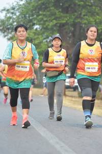 BIB: 11634, 11711, 16334
                            <button type="button" onclick="openModal(9550081)" class="btn btn-primary btn-sm float-right btn-popup" data-toggle="modal" data-target=".modal-high-quality">
                        <i class="fas fa-shopping-cart"></i> Add to Cart
                    </button>
                                            <button type="button" onclick="isThisMe(9550081, true)" class="btn btn-success btn-sm float-right btn-popup btn-isme hidden" data-toggle="tooltip" data-placement="bottom" title="นี่คือรูปของคุณใช่ไหม คลิกที่นี่เพื่อเอาเข้าอัลบั้ม">
                        <i class="fas fa-plus"></i> Add to album
                    </button>
                    <button type="button" onclick="isThisMe(9550081, false)" class="btn btn-warning btn-sm float-right btn-popup btn-isnotme hidden">
                        <i class="fas fa-ban"></i> Remove from album
                    </button>