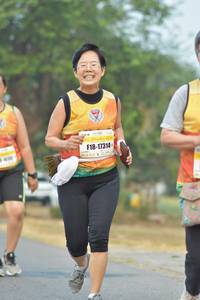 BIB: 42211, 47528
                            <button type="button" onclick="openModal(10329090)" class="btn btn-primary btn-sm float-right btn-popup" data-toggle="modal" data-target=".modal-high-quality">
                        <i class="fas fa-shopping-cart"></i> Add to Cart
                    </button>
                                            <button type="button" onclick="isThisMe(10329090, true)" class="btn btn-success btn-sm float-right btn-popup btn-isme hidden" data-toggle="tooltip" data-placement="bottom" title="นี่คือรูปของคุณใช่ไหม คลิกที่นี่เพื่อเอาเข้าอัลบั้ม">
                        <i class="fas fa-plus"></i> Add to album
                    </button>
                    <button type="button" onclick="isThisMe(10329090, false)" class="btn btn-warning btn-sm float-right btn-popup btn-isnotme hidden">
                        <i class="fas fa-ban"></i> Remove from album
                    </button>