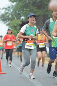 BIB: 11417
                            <button type="button" onclick="openModal(7289428)" class="btn btn-primary btn-sm float-right btn-popup" data-toggle="modal" data-target=".modal-high-quality">
                        <i class="fas fa-shopping-cart"></i> Add to Cart
                    </button>
                                            <button type="button" onclick="isThisMe(7289428, true)" class="btn btn-success btn-sm float-right btn-popup btn-isme hidden" data-toggle="tooltip" data-placement="bottom" title="นี่คือรูปของคุณใช่ไหม คลิกที่นี่เพื่อเอาเข้าอัลบั้ม">
                        <i class="fas fa-plus"></i> Add to album
                    </button>
                    <button type="button" onclick="isThisMe(7289428, false)" class="btn btn-warning btn-sm float-right btn-popup btn-isnotme hidden">
                        <i class="fas fa-ban"></i> Remove from album
                    </button>