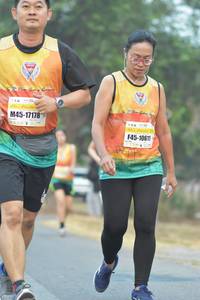 BIB: 17178, 10611
                            <button type="button" onclick="openModal(7537348)" class="btn btn-primary btn-sm float-right btn-popup" data-toggle="modal" data-target=".modal-high-quality">
                        <i class="fas fa-shopping-cart"></i> Add to Cart
                    </button>
                                            <button type="button" onclick="isThisMe(7537348, true)" class="btn btn-success btn-sm float-right btn-popup btn-isme hidden" data-toggle="tooltip" data-placement="bottom" title="นี่คือรูปของคุณใช่ไหม คลิกที่นี่เพื่อเอาเข้าอัลบั้ม">
                        <i class="fas fa-plus"></i> Add to album
                    </button>
                    <button type="button" onclick="isThisMe(7537348, false)" class="btn btn-warning btn-sm float-right btn-popup btn-isnotme hidden">
                        <i class="fas fa-ban"></i> Remove from album
                    </button>