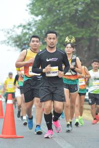 BIB: 17659
                            <button type="button" onclick="openModal(7290782)" class="btn btn-primary btn-sm float-right btn-popup" data-toggle="modal" data-target=".modal-high-quality">
                        <i class="fas fa-shopping-cart"></i> Add to Cart
                    </button>
                                            <button type="button" onclick="isThisMe(7290782, true)" class="btn btn-success btn-sm float-right btn-popup btn-isme hidden" data-toggle="tooltip" data-placement="bottom" title="นี่คือรูปของคุณใช่ไหม คลิกที่นี่เพื่อเอาเข้าอัลบั้ม">
                        <i class="fas fa-plus"></i> Add to album
                    </button>
                    <button type="button" onclick="isThisMe(7290782, false)" class="btn btn-warning btn-sm float-right btn-popup btn-isnotme hidden">
                        <i class="fas fa-ban"></i> Remove from album
                    </button>