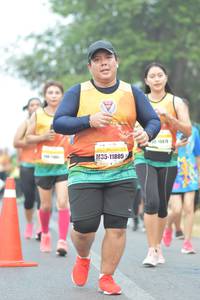 BIB: 10879, 11805
                            <button type="button" onclick="openModal(7502078)" class="btn btn-primary btn-sm float-right btn-popup" data-toggle="modal" data-target=".modal-high-quality">
                        <i class="fas fa-shopping-cart"></i> Add to Cart
                    </button>
                                            <button type="button" onclick="isThisMe(7502078, true)" class="btn btn-success btn-sm float-right btn-popup btn-isme hidden" data-toggle="tooltip" data-placement="bottom" title="นี่คือรูปของคุณใช่ไหม คลิกที่นี่เพื่อเอาเข้าอัลบั้ม">
                        <i class="fas fa-plus"></i> Add to album
                    </button>
                    <button type="button" onclick="isThisMe(7502078, false)" class="btn btn-warning btn-sm float-right btn-popup btn-isnotme hidden">
                        <i class="fas fa-ban"></i> Remove from album
                    </button>