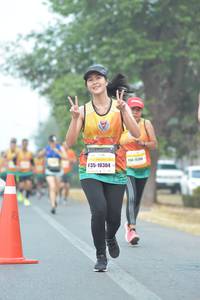 BIB: 10304
                            <button type="button" onclick="openModal(7292729)" class="btn btn-primary btn-sm float-right btn-popup" data-toggle="modal" data-target=".modal-high-quality">
                        <i class="fas fa-shopping-cart"></i> Add to Cart
                    </button>
                                            <button type="button" onclick="isThisMe(7292729, true)" class="btn btn-success btn-sm float-right btn-popup btn-isme hidden" data-toggle="tooltip" data-placement="bottom" title="นี่คือรูปของคุณใช่ไหม คลิกที่นี่เพื่อเอาเข้าอัลบั้ม">
                        <i class="fas fa-plus"></i> Add to album
                    </button>
                    <button type="button" onclick="isThisMe(7292729, false)" class="btn btn-warning btn-sm float-right btn-popup btn-isnotme hidden">
                        <i class="fas fa-ban"></i> Remove from album
                    </button>