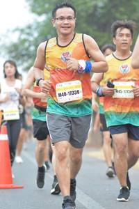 BIB: 1772, 17339
                            <button type="button" onclick="openModal(7293217)" class="btn btn-primary btn-sm float-right btn-popup" data-toggle="modal" data-target=".modal-high-quality">
                        <i class="fas fa-shopping-cart"></i> Add to Cart
                    </button>
                                            <button type="button" onclick="isThisMe(7293217, true)" class="btn btn-success btn-sm float-right btn-popup btn-isme hidden" data-toggle="tooltip" data-placement="bottom" title="นี่คือรูปของคุณใช่ไหม คลิกที่นี่เพื่อเอาเข้าอัลบั้ม">
                        <i class="fas fa-plus"></i> Add to album
                    </button>
                    <button type="button" onclick="isThisMe(7293217, false)" class="btn btn-warning btn-sm float-right btn-popup btn-isnotme hidden">
                        <i class="fas fa-ban"></i> Remove from album
                    </button>