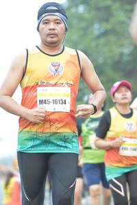 BIB: 16134, 145
                            <button type="button" onclick="openModal(7518310)" class="btn btn-primary btn-sm float-right btn-popup" data-toggle="modal" data-target=".modal-high-quality">
                        <i class="fas fa-shopping-cart"></i> Add to Cart
                    </button>
                                            <button type="button" onclick="isThisMe(7518310, true)" class="btn btn-success btn-sm float-right btn-popup btn-isme hidden" data-toggle="tooltip" data-placement="bottom" title="นี่คือรูปของคุณใช่ไหม คลิกที่นี่เพื่อเอาเข้าอัลบั้ม">
                        <i class="fas fa-plus"></i> Add to album
                    </button>
                    <button type="button" onclick="isThisMe(7518310, false)" class="btn btn-warning btn-sm float-right btn-popup btn-isnotme hidden">
                        <i class="fas fa-ban"></i> Remove from album
                    </button>