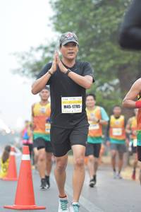 BIB: 17705
                            <button type="button" onclick="openModal(7287956)" class="btn btn-primary btn-sm float-right btn-popup" data-toggle="modal" data-target=".modal-high-quality">
                        <i class="fas fa-shopping-cart"></i> Add to Cart
                    </button>
                                            <button type="button" onclick="isThisMe(7287956, true)" class="btn btn-success btn-sm float-right btn-popup btn-isme hidden" data-toggle="tooltip" data-placement="bottom" title="นี่คือรูปของคุณใช่ไหม คลิกที่นี่เพื่อเอาเข้าอัลบั้ม">
                        <i class="fas fa-plus"></i> Add to album
                    </button>
                    <button type="button" onclick="isThisMe(7287956, false)" class="btn btn-warning btn-sm float-right btn-popup btn-isnotme hidden">
                        <i class="fas fa-ban"></i> Remove from album
                    </button>