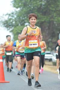 BIB: 10620
                            <button type="button" onclick="openModal(7290962)" class="btn btn-primary btn-sm float-right btn-popup" data-toggle="modal" data-target=".modal-high-quality">
                        <i class="fas fa-shopping-cart"></i> Add to Cart
                    </button>
                                            <button type="button" onclick="isThisMe(7290962, true)" class="btn btn-success btn-sm float-right btn-popup btn-isme hidden" data-toggle="tooltip" data-placement="bottom" title="นี่คือรูปของคุณใช่ไหม คลิกที่นี่เพื่อเอาเข้าอัลบั้ม">
                        <i class="fas fa-plus"></i> Add to album
                    </button>
                    <button type="button" onclick="isThisMe(7290962, false)" class="btn btn-warning btn-sm float-right btn-popup btn-isnotme hidden">
                        <i class="fas fa-ban"></i> Remove from album
                    </button>